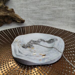 Vide-Poche Rond Dentelé en Jesmonite marbré gris
